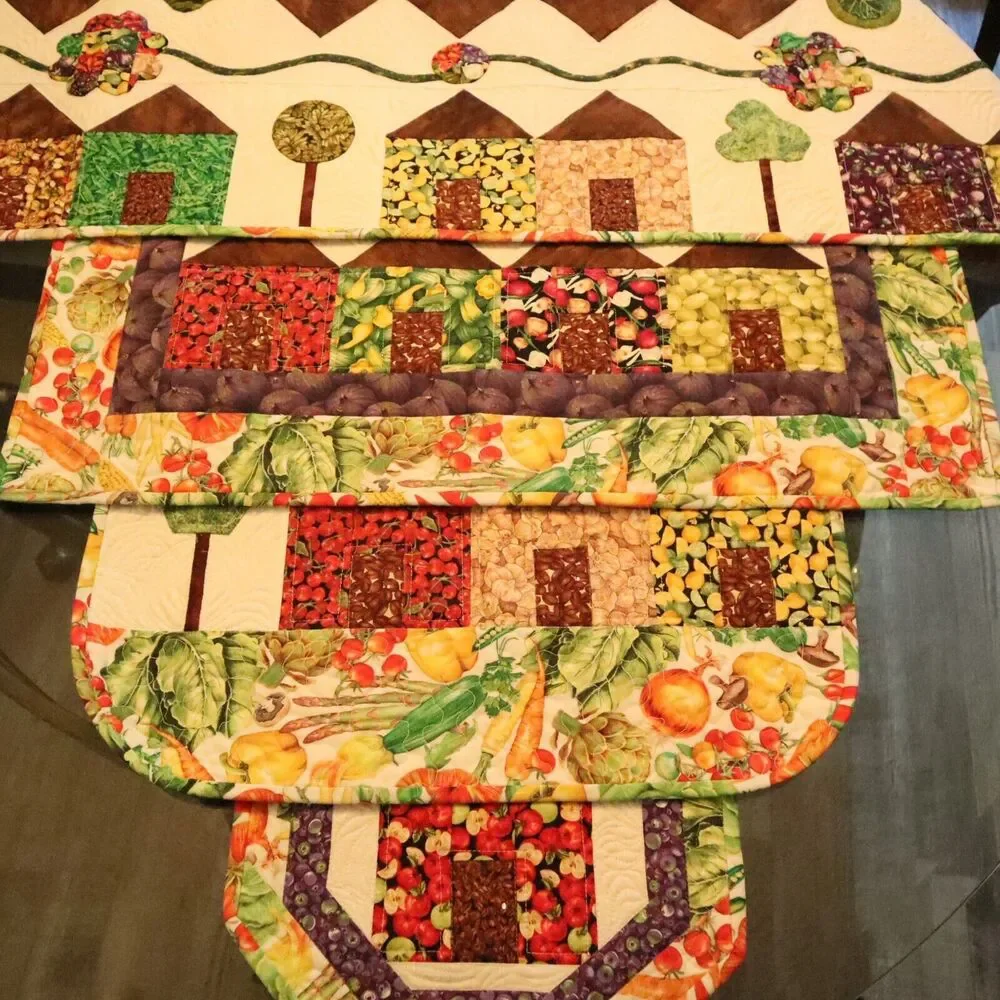 Reversible Table Runners, Place Mats set of 7 pieces Handmade Garden Americana